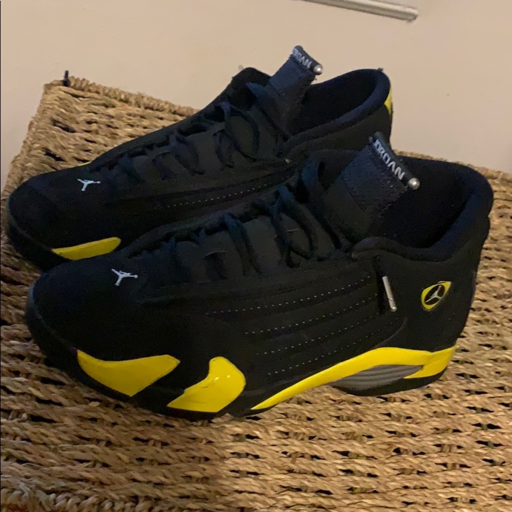 Jordan 14 retro thunder
